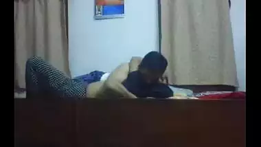 Self made home sex video of mature Orissa couple