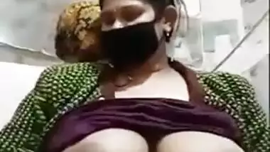 Booby Bhabhi web camera sex with her sex partner