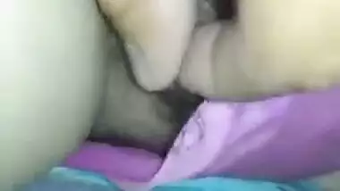hubby fingering his wife pussy