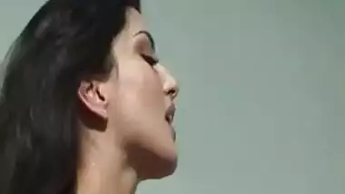 Bollywood pornstar Sunny Leone ki hardcore chut chudai