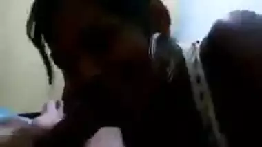 Desi Guy Fucking 2 Whores in a flat