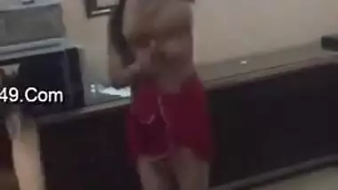 Video of Desi models receiving pleasure in dancing with naked tits