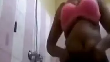 Big boobs desi aunty selfshot clip