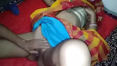 Desi local sex video of slut bhabhi and young devar
