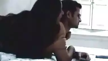 Marathi bhabhi aur naukar ki chudai hidden cam mai aayi