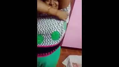 BBW mallu aunty caught having secret affair.