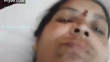 Padma Aunty Exposing Pussy – Movies