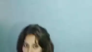 Sexy girl nude dance on Bollywood song in hotel, bf recorded