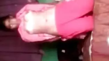 Energetic Desi chick is addicted to dancing and amateur porn videos