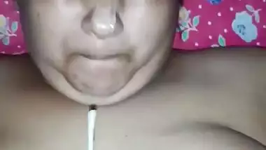Bhabhi taking cum on face