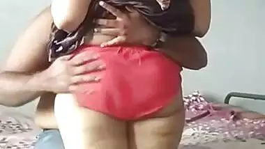 Sexy Priya Bhabi 1