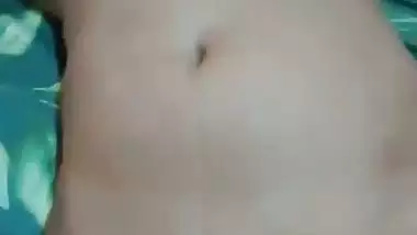 Nude girl makes her lover cum and shoots blowjob MMS