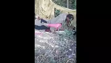 Indian outdoor sex of cheap slut caught by voyeur