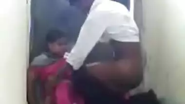 22 salwar college Girl fucking on terrace steps with boy