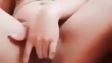Bangladeshi Horny Girl Fingering