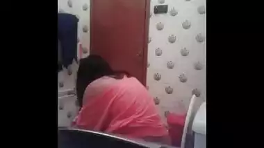 Brother's Wife In Shower - Movies.