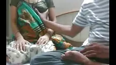 Desi mature bhabi caught by hubby’s friend