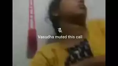 Telugu Girl Showing Boobs on VC
