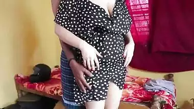 Ejaculator lifts Desi wife's polka dot dress to touch XXX parts before sex