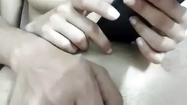 Boyfriend Fingering Girlfriend Pussy