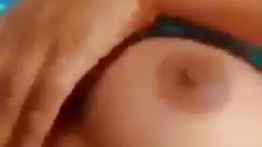 Indian nude girl from Hyderabad shows her big boobs