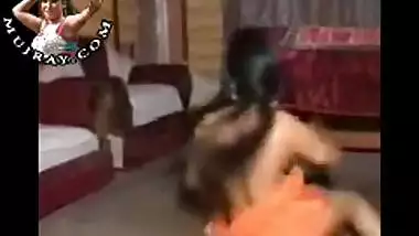 Pakistani chick doing a sexy mujra on a private show
