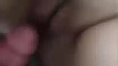Shy Lahore college girl enjoying sex video