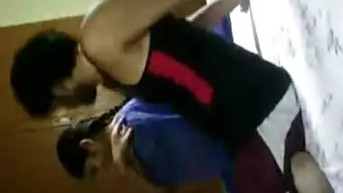 Desi Hot indian couple fuck in room.