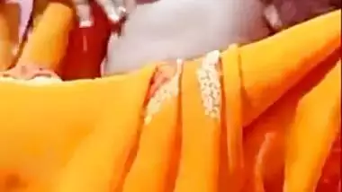 Unsatisfied Village bhabhi