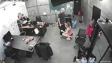 Young Employee Caught on IP Camera Sucking Off Boss in the Office