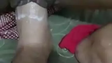 Indian husband fucking pussy by foot