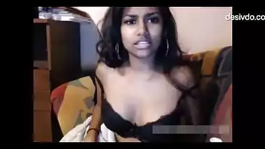Dark skinned Indian girl flashed her small titties