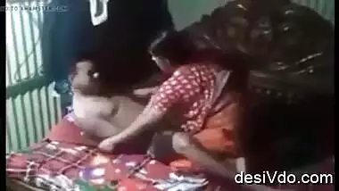 Son placed a camera and recoded mom & dad sex tape