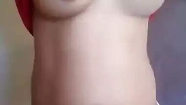 horny desi babe showing boobs pussy and fingering