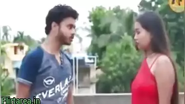 Desi Naukrani Fucked By Landlord Son-hindi Sex