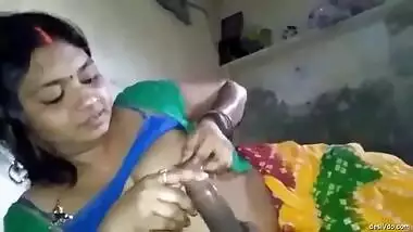 Village wife Gives Blowjob and boobsjob