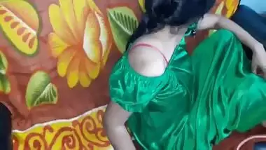 Tamil wet vagina of sexy priya bhabhi
