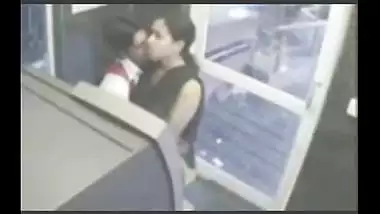 Sex With Girlfriend In ATM Room