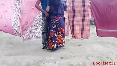 Indian Desi Couple Fuck Outdoor In Public Places