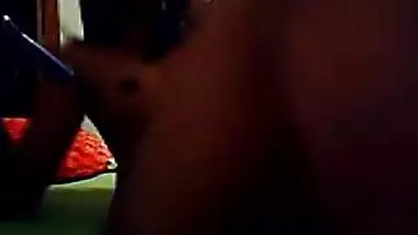 indian babe tanvi fingering on webcam