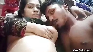Hot bhabi sex at home