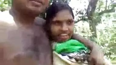 Sexy Bihari Village Chick Posing Naked With Lover