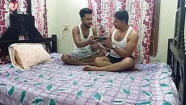 18 Year Old Indian Girl Fucking With Two Boys