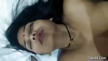 Arousing Video Of Village Bhabhi Getting Her Pussy Rammed