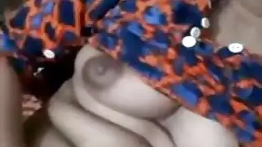 Phone Sex Video Of Mature Indian Bhabhi With Young Guy