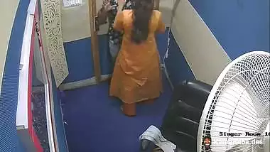A singer gives a desi blowjob to the man in the audition