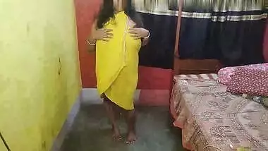 Big boobs Bengali slut viral masturbation