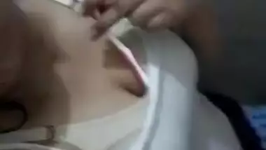 Horny Paki Girl Masturbating Pussy With A Toothbrush Video