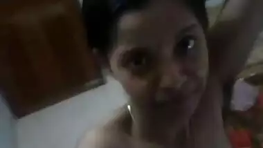 Indian bhabhi showing her nude