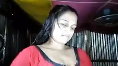 Bangladeshi Village Girl Showing Boob and Fingering